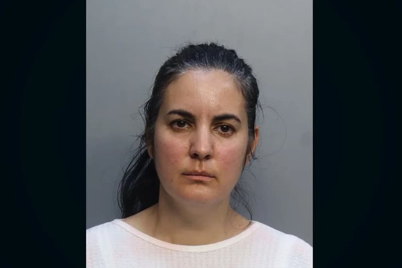 Mom Arrested for Gatorade Attack on Principal