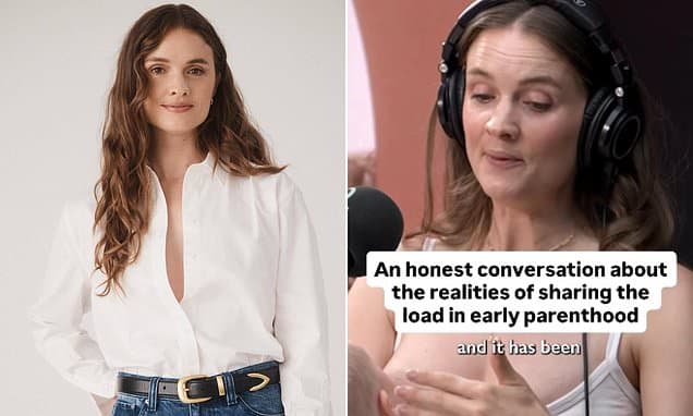 Mom Films Podcast While Breastfeeding, Sparks Debate