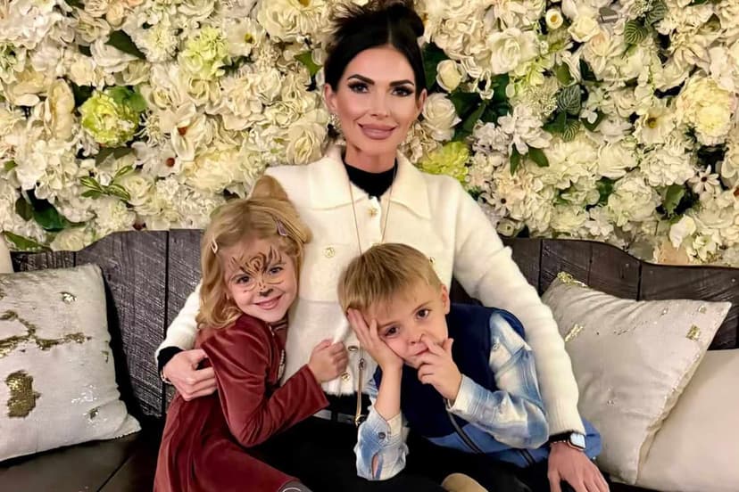 Mom Buried Alone, Twins Given to Abusive Ex-Husband