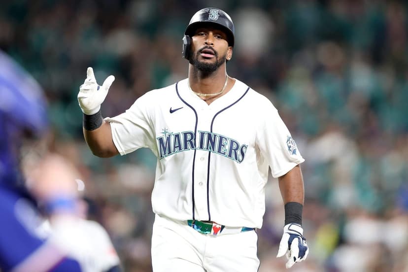 Mariners' Montes Cracks History Books with Epic Home Run