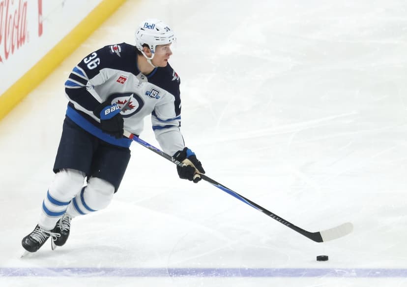 Jets' Barron sidelined with lower-body injury