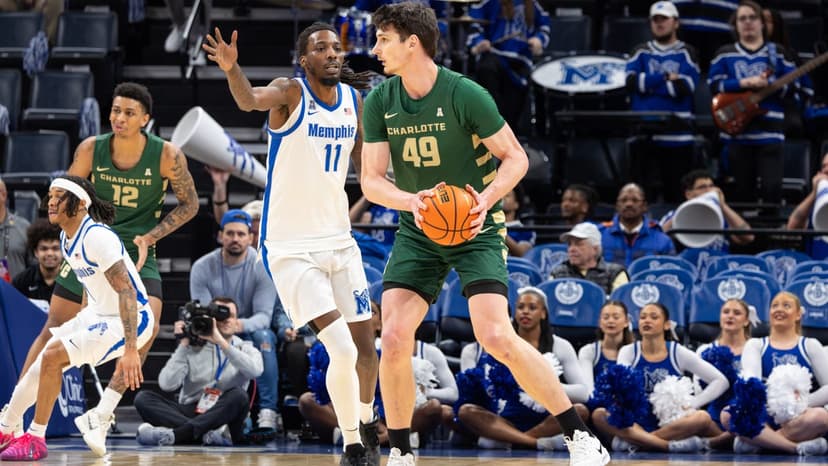 Michigan State Lands Giant Center for 2026 Hoops