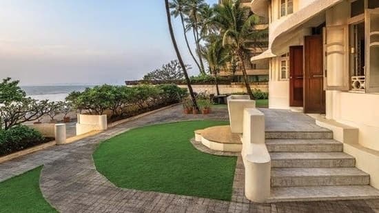 Mumbai Bungalows Fetch Hundreds of Crores