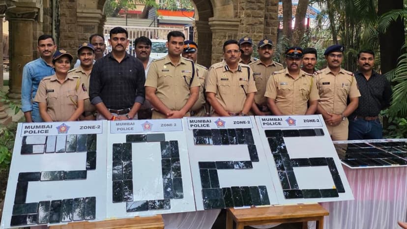 Mumbai Police Recover 200 Stolen Phones