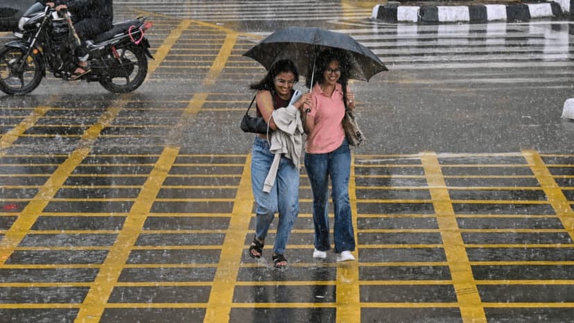 Mumbai Rain Alert: Thunderstorms Loom