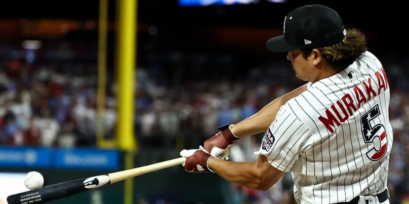 Murakami's Power Blasts into HR Derby