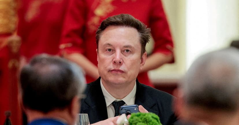 Musk Calls for AI Peer Reviews Before Release