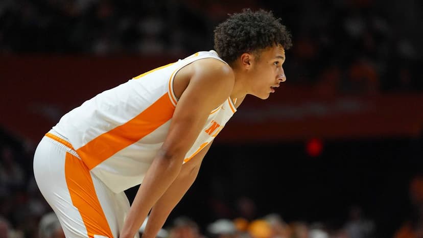 Freshman Phenom Ignites Tennessee Basketball