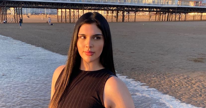 19-Year-Old Beats Bullying, Loses 9st, Faces 'Cheat' Accusations