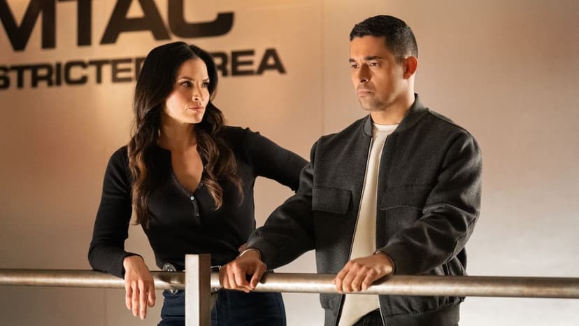 NCIS: Torres & Knight Romance Unlikely, Says Valderrama
