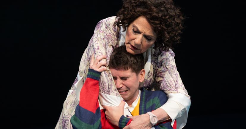 Addiction, Aging Collide in New York Stage Play