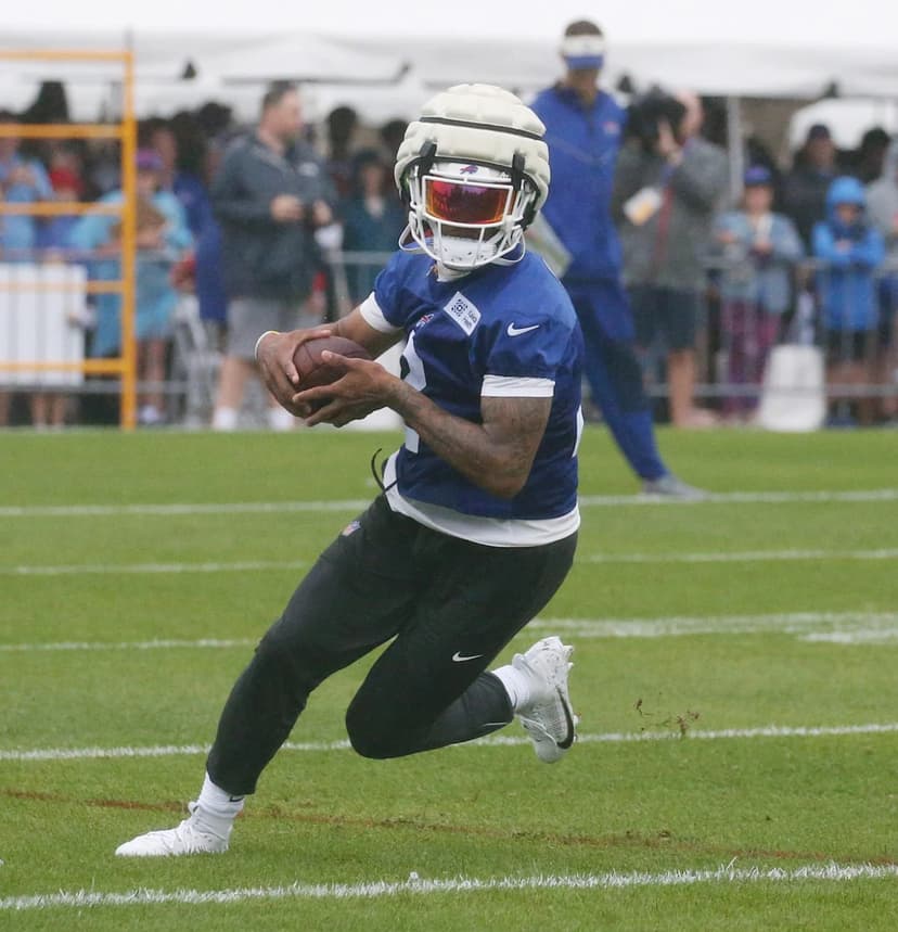 NFL Stars Emerge: Camp Standouts Revealed