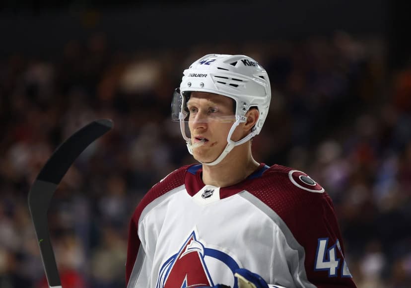 NHL throwback: Controversial butt-end attempt sparks debate
