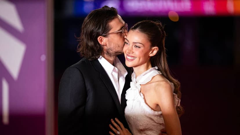 Peltz & Beckham: Love on the French Riviera