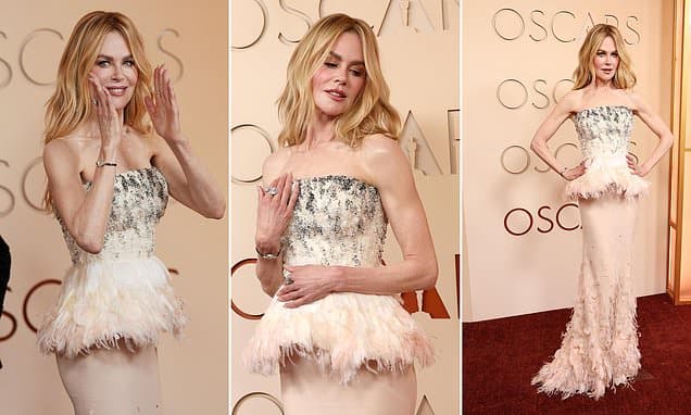 Kidman's Oscar Comeback: Seal Claps and Style