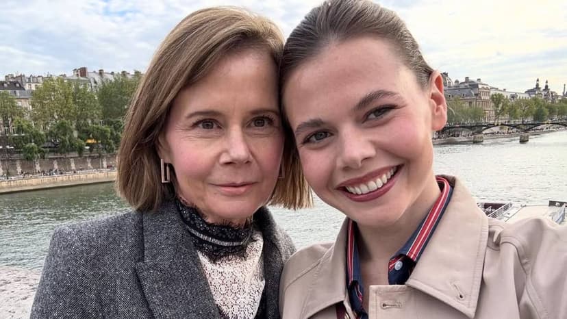 Kidman Sisters' Paris Trip: Double Take Over Resemblance