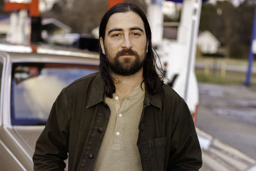 Noah Kahan's Heartfelt Apology After Show Cancellation