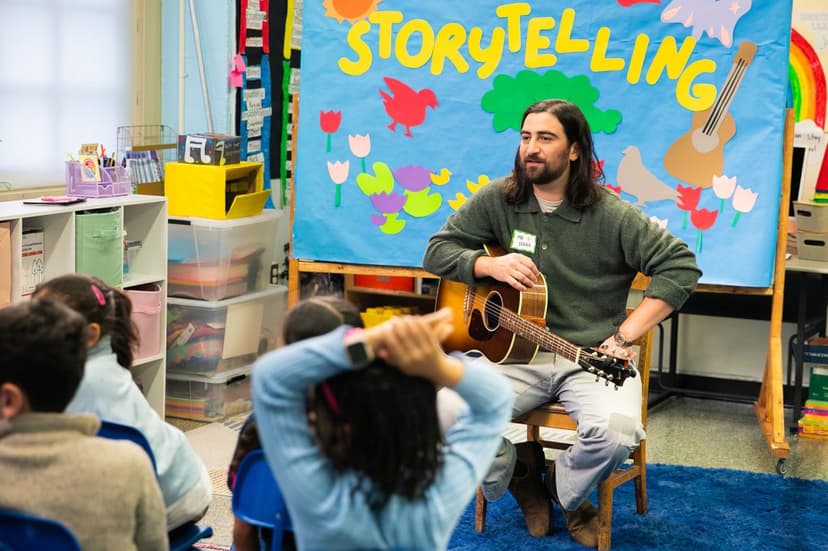 Noah Kahan Teaches NYC Kids Storytelling