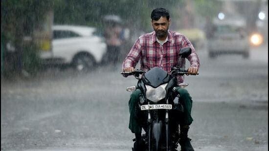 Noida Skies Open Up: Rain Douses Scorching Heatwave