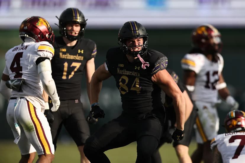 Cats Battle Icy Winds for Hat Trick vs. Illinois