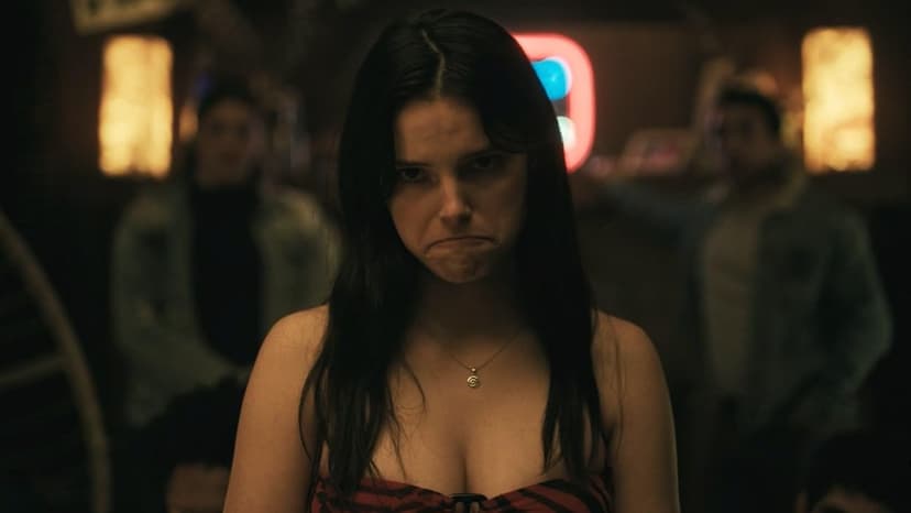 Barker's 'Obsession' Eyeing Comedy Globes Noms