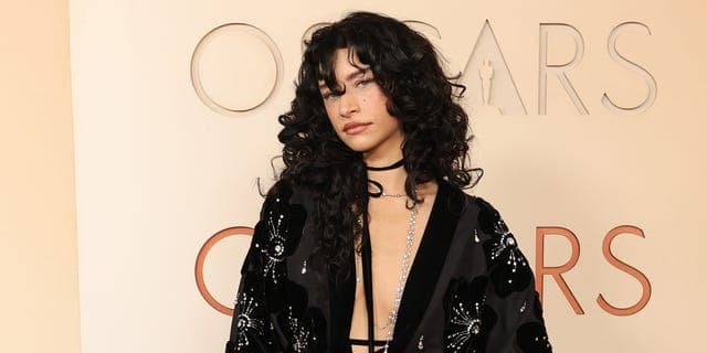 Odessa A'zion Stuns at Oscars in Plunging Gown