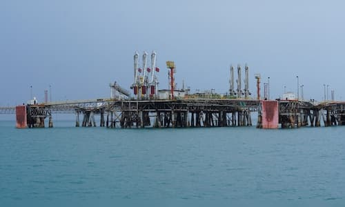 Oil Surges 60% as Iran Conflict Escalates