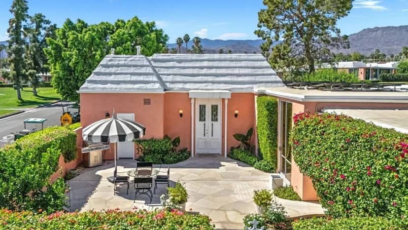 Old Hollywood Glamour Villa Hits Market