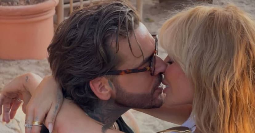 Olivia Attwood Posts Steamy Snaps with Pete Wicks