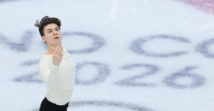 Olympian Skater's Emotional Debut Honors Late Parents