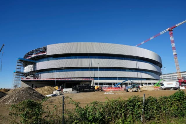 Milan Arena Delays Threaten Olympic Hockey