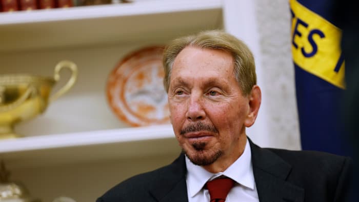 Oracle Leads Race for Japan's Secret Cloud