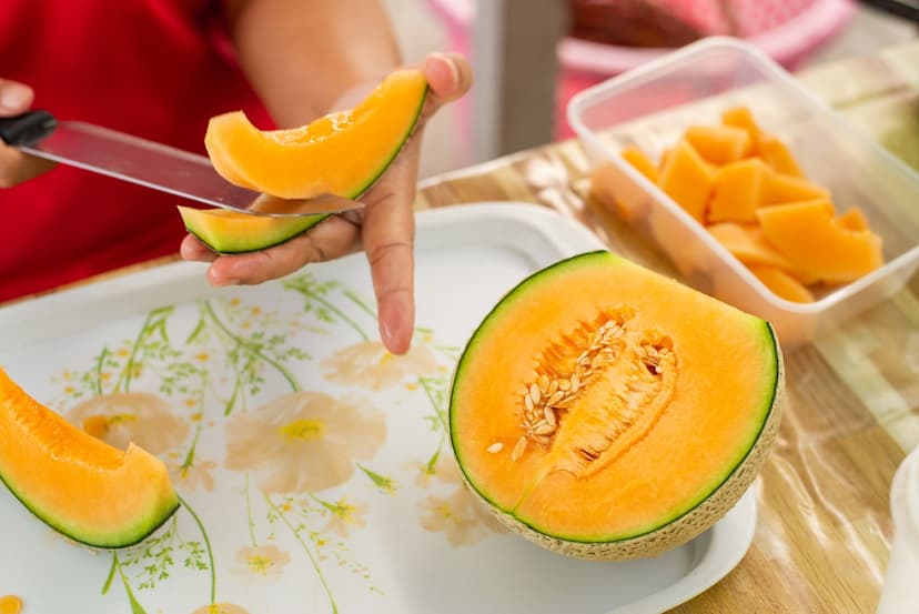 Pollen Allergies Trigger Food Reactions: OAS Explained