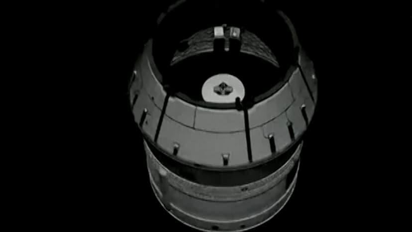 Astronaut Glover 'Test Drives' Orion Spacecraft