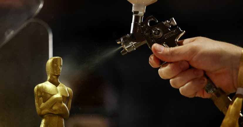 Oscars 2026: Drama as Races Heat Up