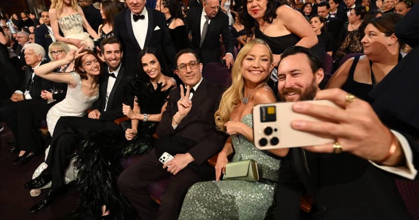 Stars Shine Off-Screen: Candid Oscars Moments Revealed