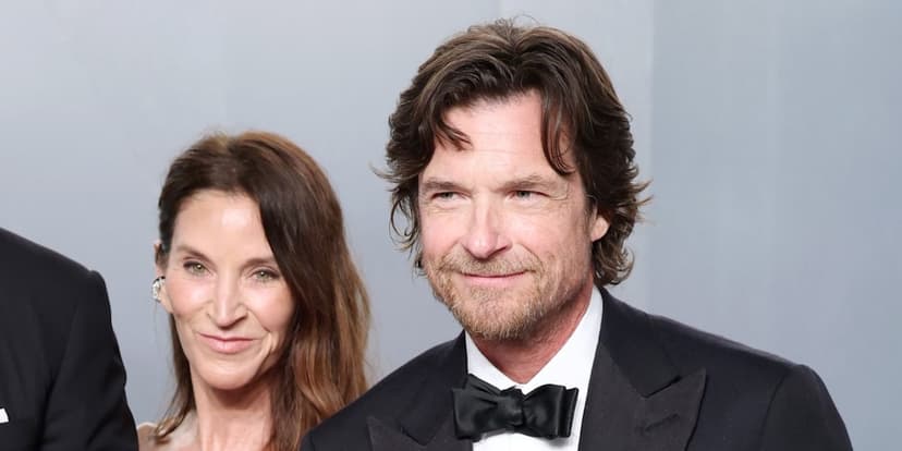 Stars Dazzle at Oscars After-Party Fashion