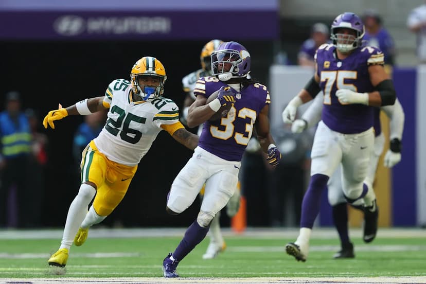 Packers Collapse: Vikings' Stunning 39-22 Comeback