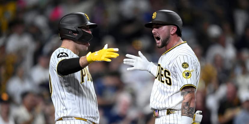 Merrill's Moonshot Lifts Padres Over Brewers 3-2
