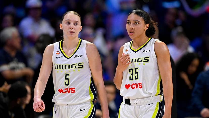 Bueckers Jokes After Scary Collision with Sparks' Ogwumike