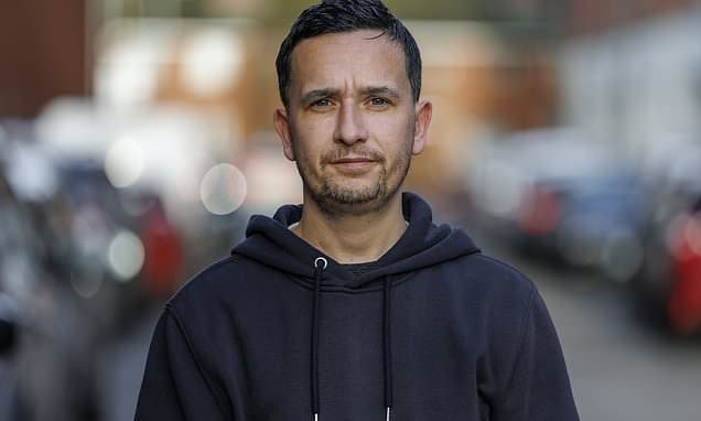 Hidden Painkiller Addiction: A Belfast Man's Warning