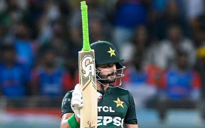 Pakistan Crushes Sri Lanka by 82 Runs!