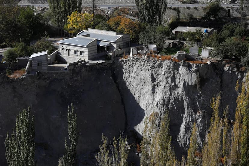 Pakistan Faces Flood Fury: Funding Gap Widens