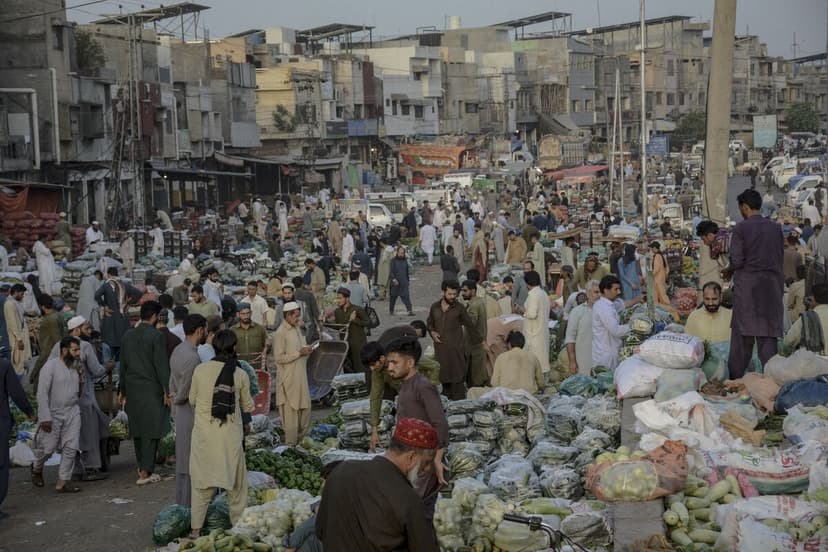 Pakistan Inflation Slows, Rate Cut Justified