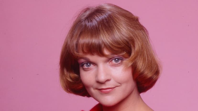 Kindergarten Cop Star Pamela Reed Unrecognizable Decades Later