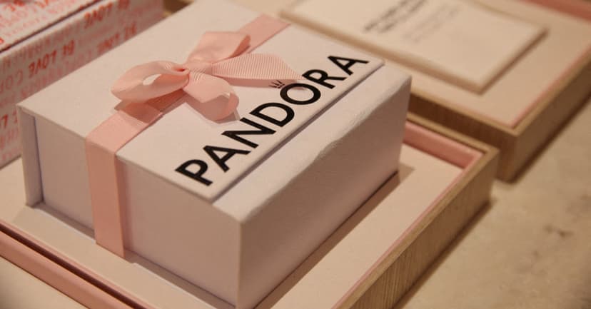 Pandora Pivots to Platinum Amidst Soaring Silver Costs