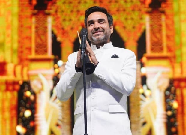 Pankaj Tripathi Hosts IIFA Digital Awards Debut