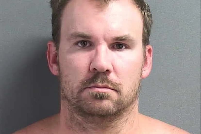 Paramedic Trial: Victim of Attack, Theft Accused