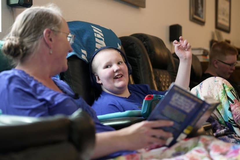 Homeschooling: Parents Ditch Schools for Kids' Needs