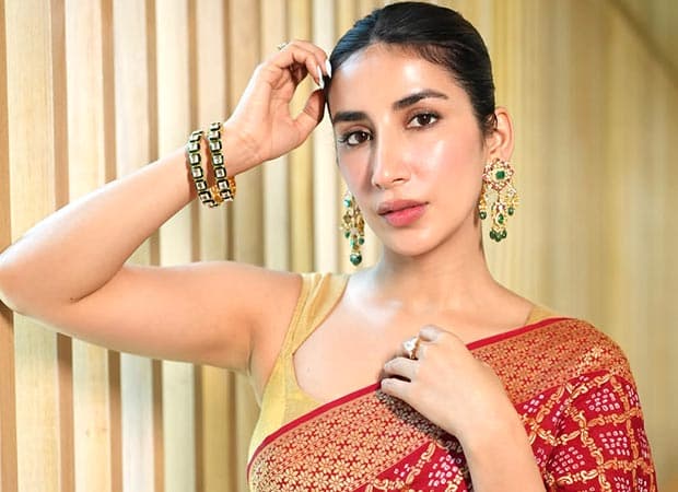 Actress's Store Embezzled: Employees Accused of Rs 8 Lakh Scam